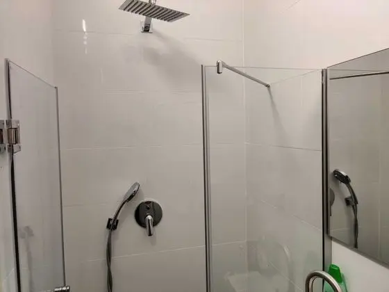 Basic Oda, 1 Çift Kişilik Yatak