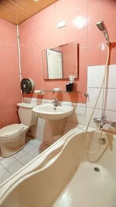 Standard Dört Kişilik Oda