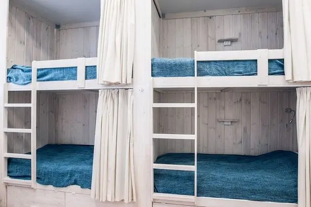 Basic Ortak Ranzalı Oda, Sadece kadınlar için (7 beds)