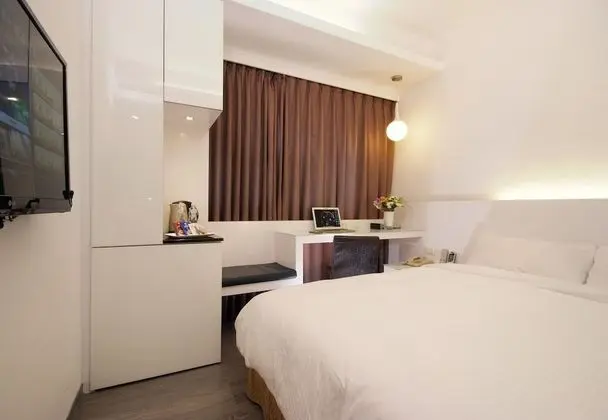 Comfort Tek Büyük Yataklı Oda
