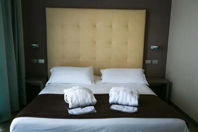 Classic Tek Büyük veya İki Ayrı Yataklı Oda