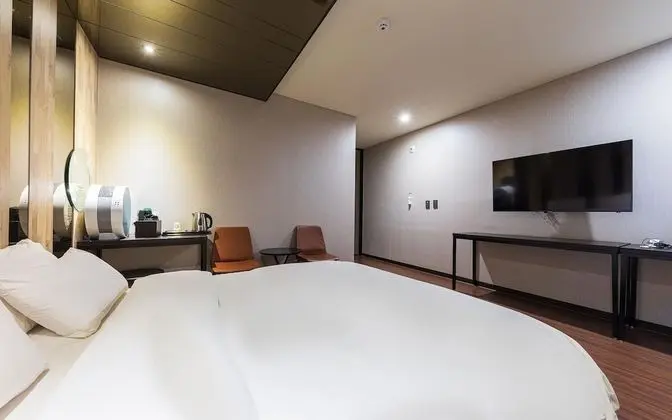 Oda (Semi-suite room)