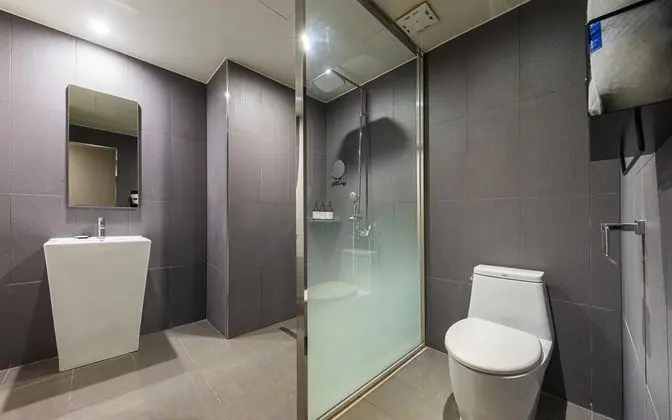 Oda (Semi-suite room)