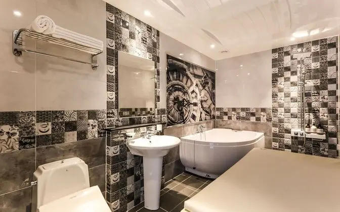 Oda (VIP (Styler Whirlpool available Netfl)
