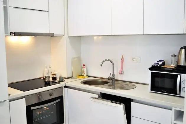 Standard Apart Daire, Şehir Manzaralı
