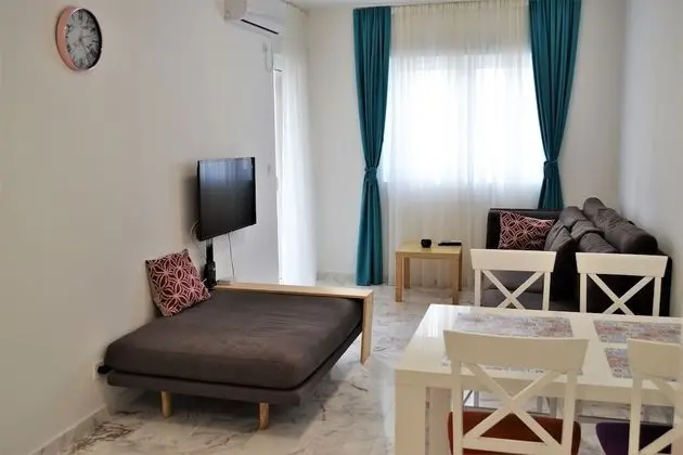 Standard Apart Daire, Şehir Manzaralı