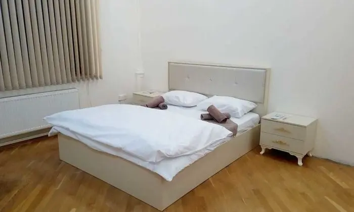 Basic Tek Büyük Yataklı Oda