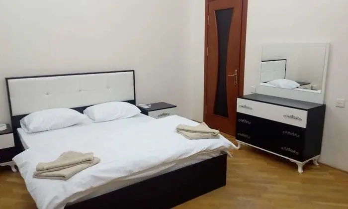 Basic Tek Büyük Yataklı Oda