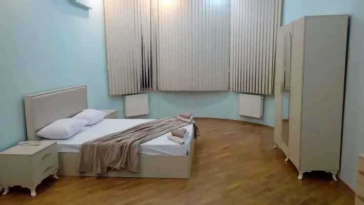 Basic Tek Büyük Yataklı Oda