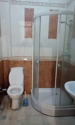 Basic Tek Büyük Yataklı Oda