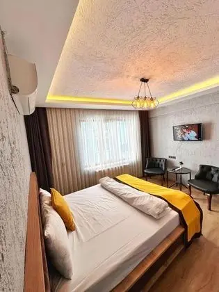 Standart Oda, Sokak Manzaralı, Büyük Yataklı