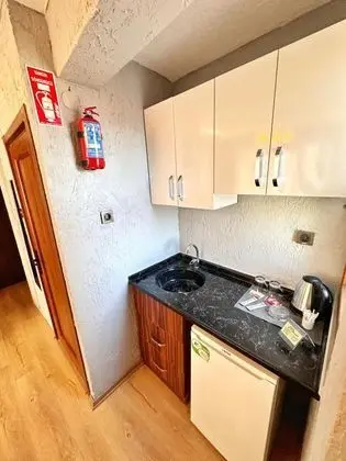 Standart Oda, Sokak Manzaralı, Büyük Yataklı