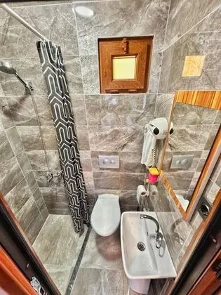 Studio, Şehir Manzaralı, Jakuzili
