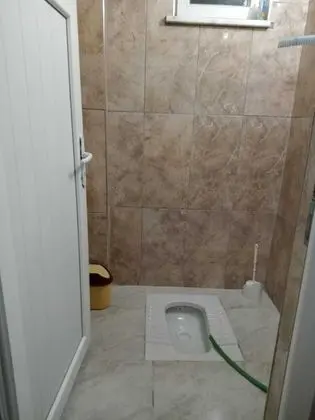 Basic Dört Kişilik Oda, 1 Yatak Odası, Sigara İçilebilir, Dağ Manzaralı