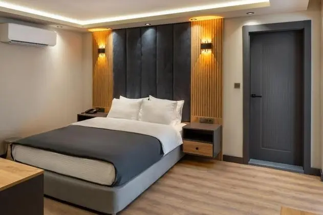 Standart Oda, Kara Manzaralı, Klimalı
