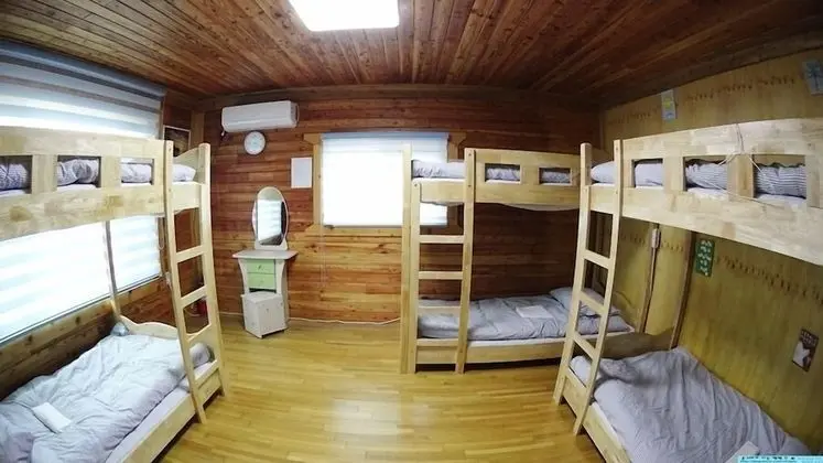 Ortak Ranzalı Oda, Sadece kadınlar için (6 person)