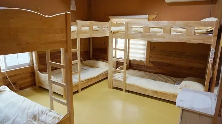 Ortak Ranzalı Oda, Sadece kadınlar için (6 person)