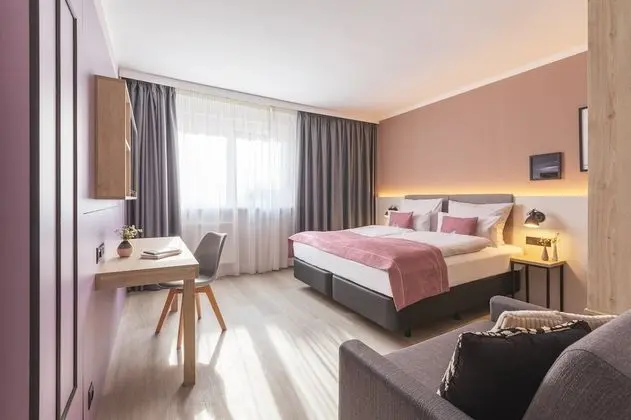 Comfort Büyük Yataklı Tek Kişilik Oda