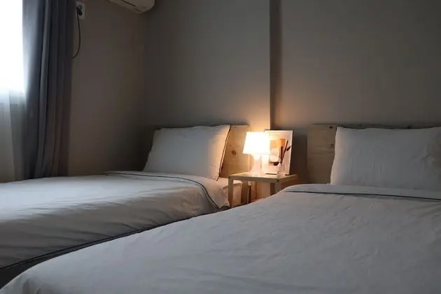 Basic İki Ayrı Yataklı Oda