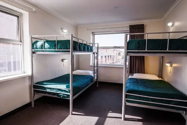 Ortak Ranzalı Oda, Sadece erkekler için, Ortak Banyo (Bed in 4-Bed)