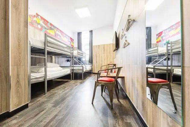 Oda (6 Bed Suite)