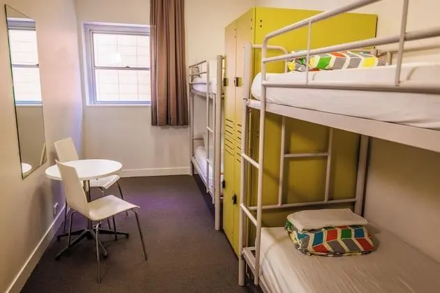 Standard Ortak Ranzalı Oda, Sadece kadınlar için, Banyolu/Duşlu (Bed in 4-Bed)