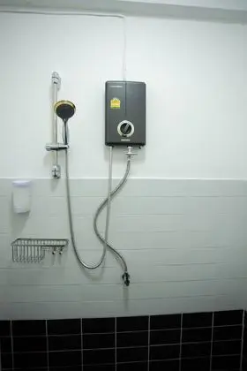 8-Bed Mixed Dormitory