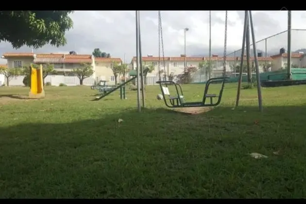 Apart Daire, 2 Büyük (Queen) Boy Yatak