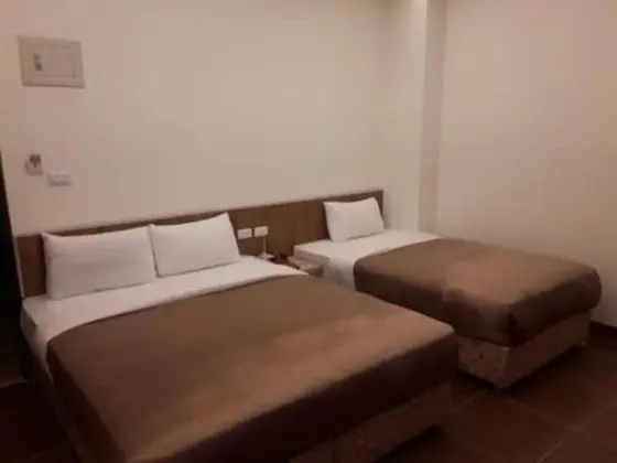 Üç Kişilik Oda