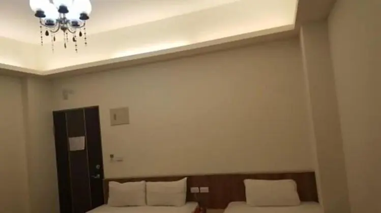 Üç Kişilik Oda