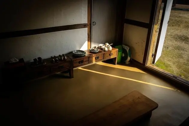 Traditional Ev (HaengRangBang)