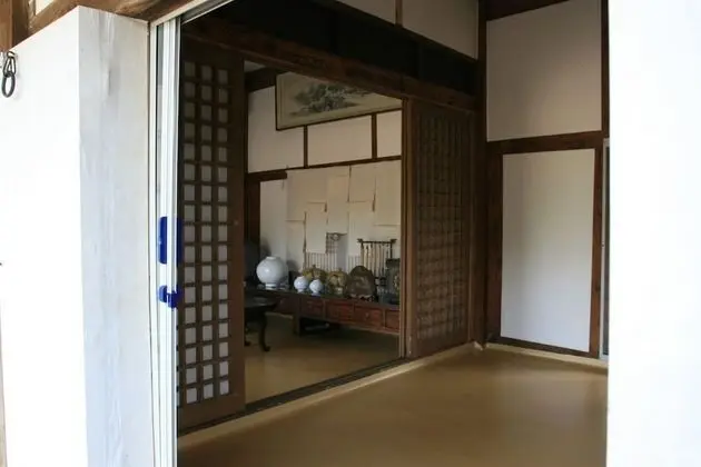Traditional Ev (Sarangchae)