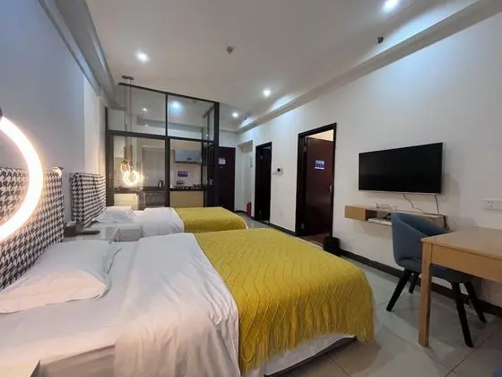 Deluxe Üç Kişilik Oda
