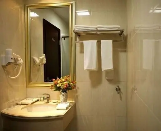 Deluxe Üç Kişilik Oda