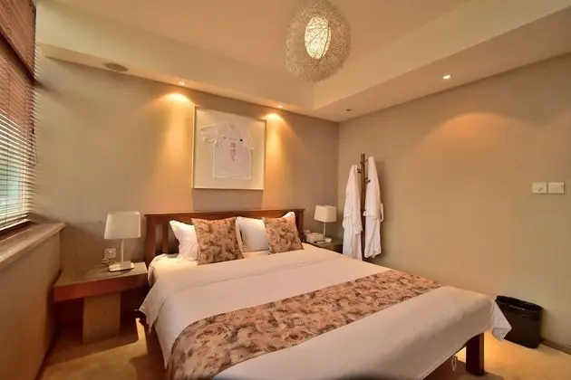 Exclusive Tek Büyük Yataklı Oda