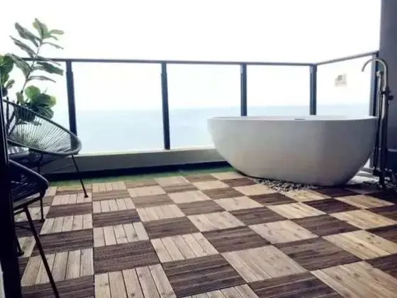 Deluxe Tek Büyük Yataklı Oda, Deniz Manzaralı