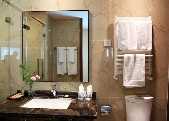 Superior Tek Büyük Yataklı Oda