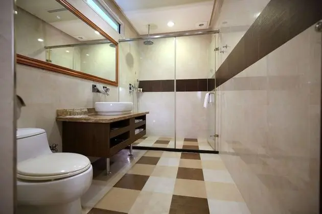 Dört Kişilik Oda, Bahçe Manzaralı