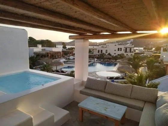 Superior Double With Outdoor Private Jacuzzi