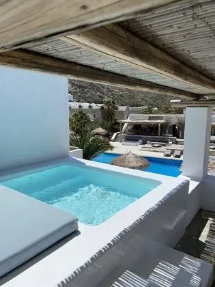 Superior Double With Outdoor Private Jacuzzi