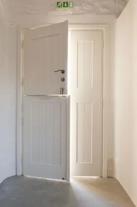 Traditional Üç Kişilik Oda