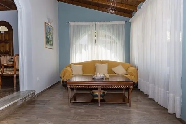 Luxury Villa, 4 Yatak Odası, Kişiye Özel Havuzlu, Deniz Manzaralı