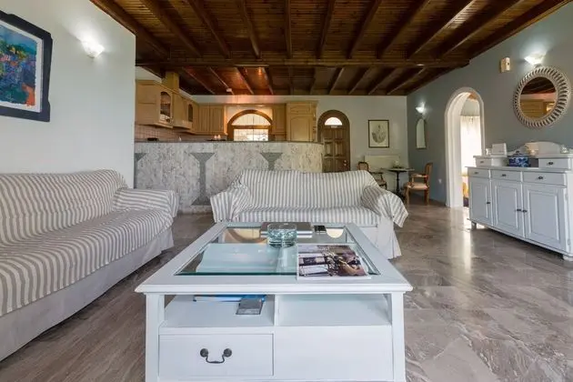 Luxury Villa, 4 Yatak Odası, Kişiye Özel Havuzlu, Deniz Manzaralı
