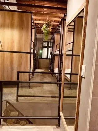Basic Ortak Ranzalı Oda, Sadece kadınlar için