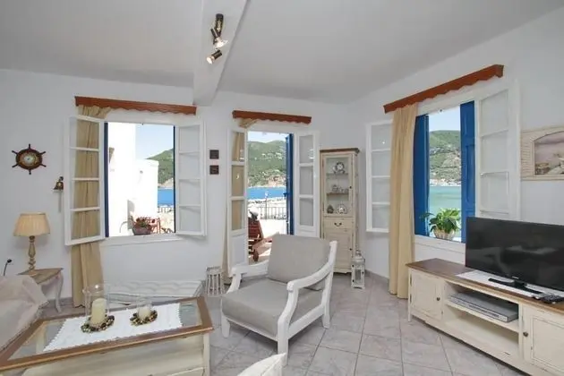 Villa, 2 Yatak Odası, Sigara İçilebilir, Şömine