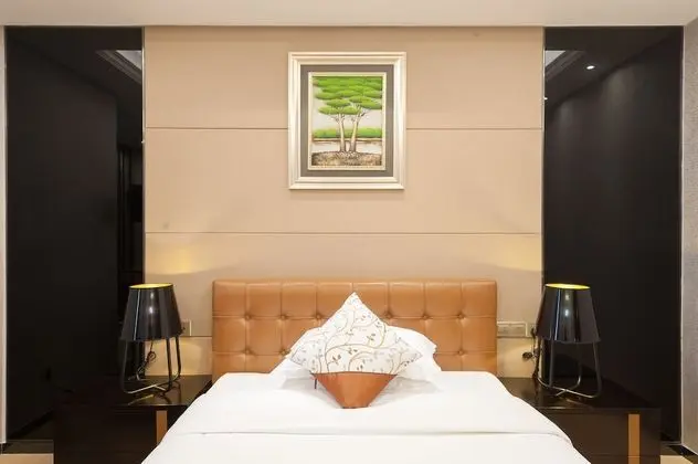 Deluxe Tek Büyük Yataklı Oda