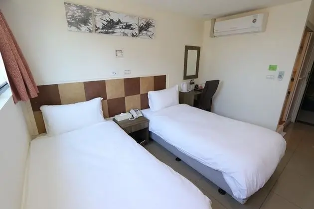 Standard Tek Büyük Yataklı Oda