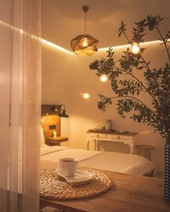Romantic Oda, 1 Çift Kişilik Yatak, Sigara İçilebilir, Bahçe Manzaralı