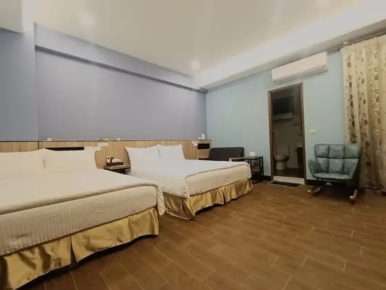Standard Dört Kişilik Oda
