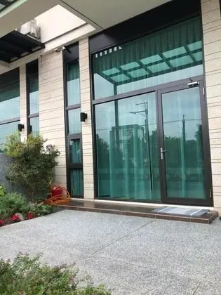 Dört Kişilik Oda, Balkon